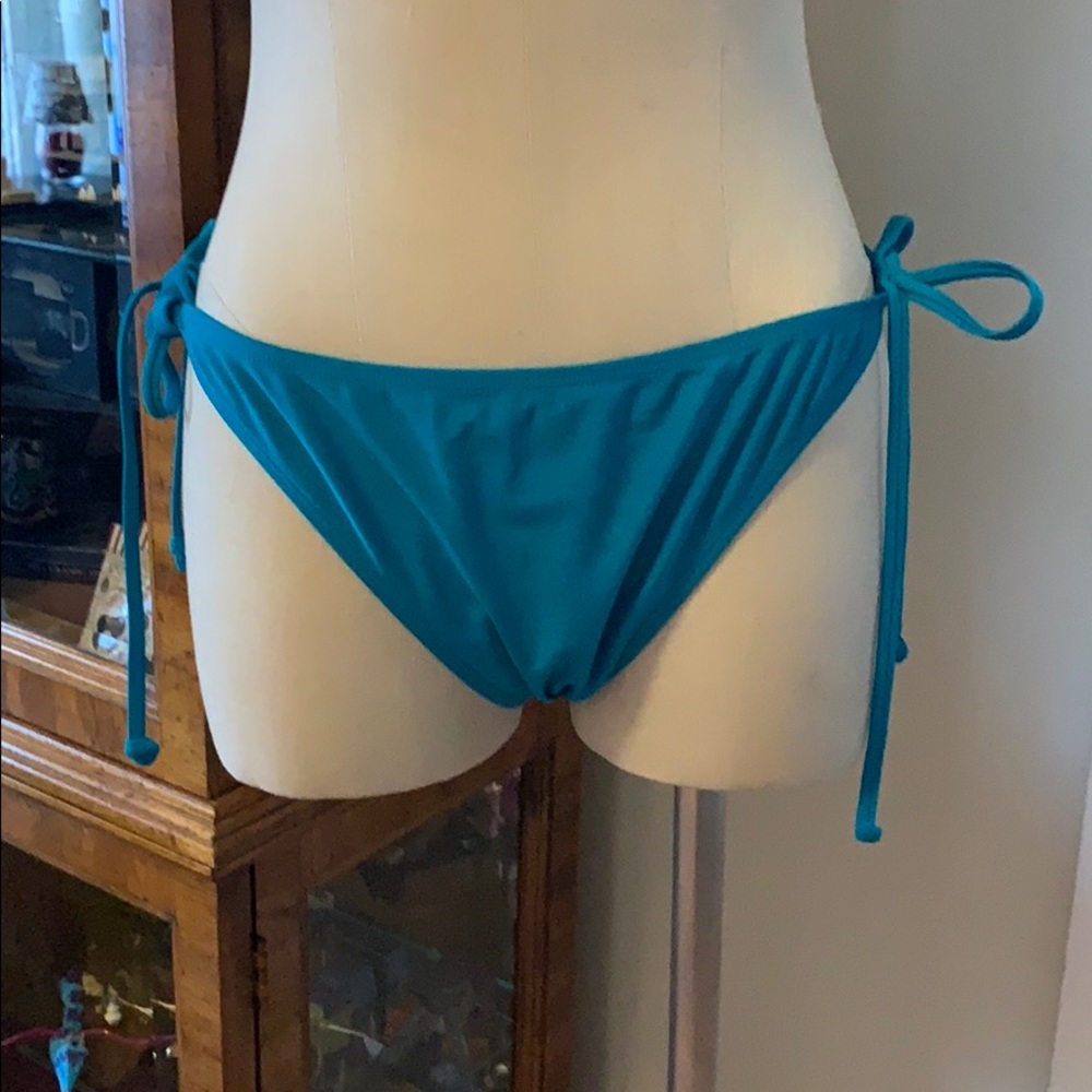 Ladies swim mixers lot of 4 XXL bottoms